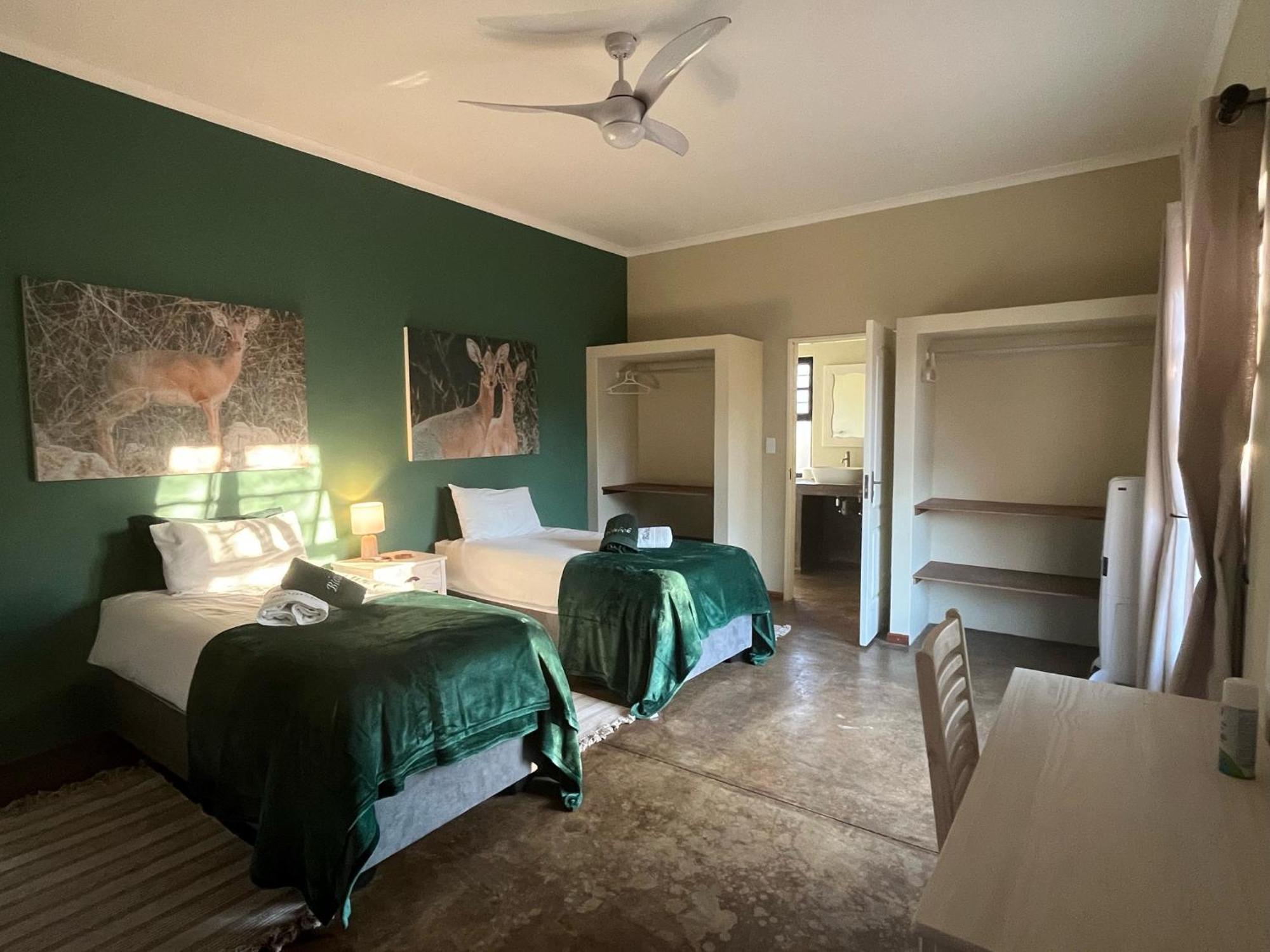 Olienhoff Guesthouse And Rest Camp Otavi Exterior photo
