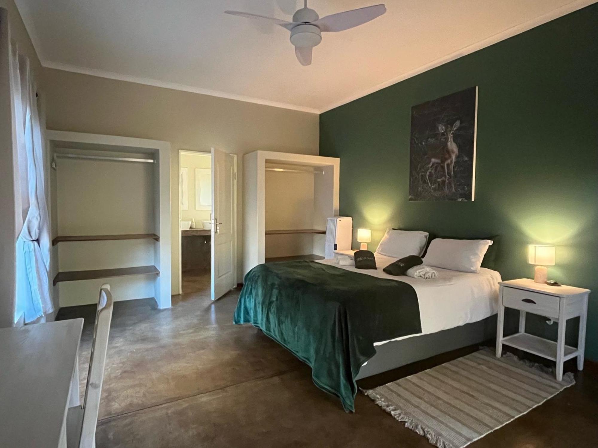 Olienhoff Guesthouse And Rest Camp Otavi Exterior photo
