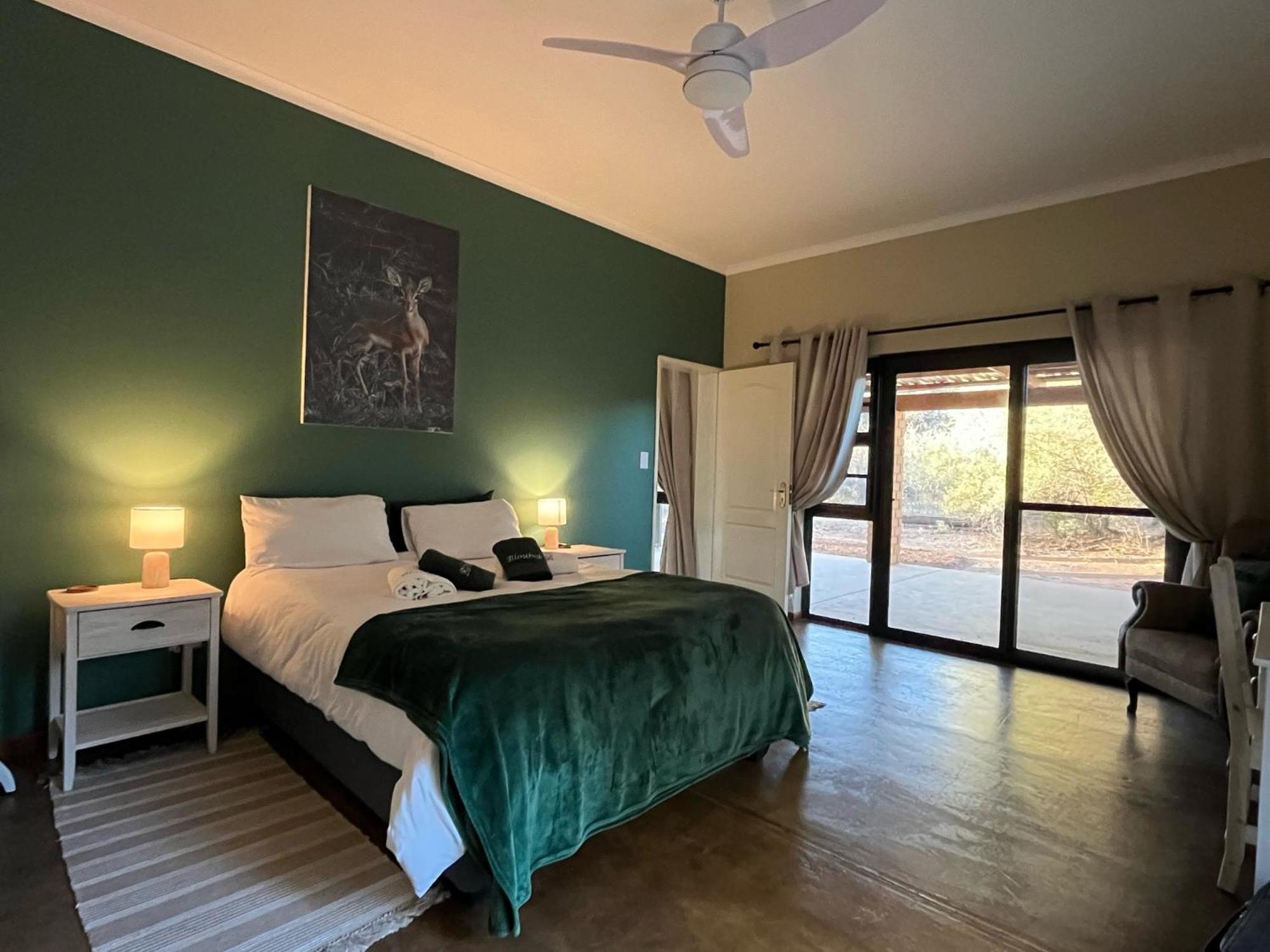 Olienhoff Guesthouse And Rest Camp Otavi Exterior photo