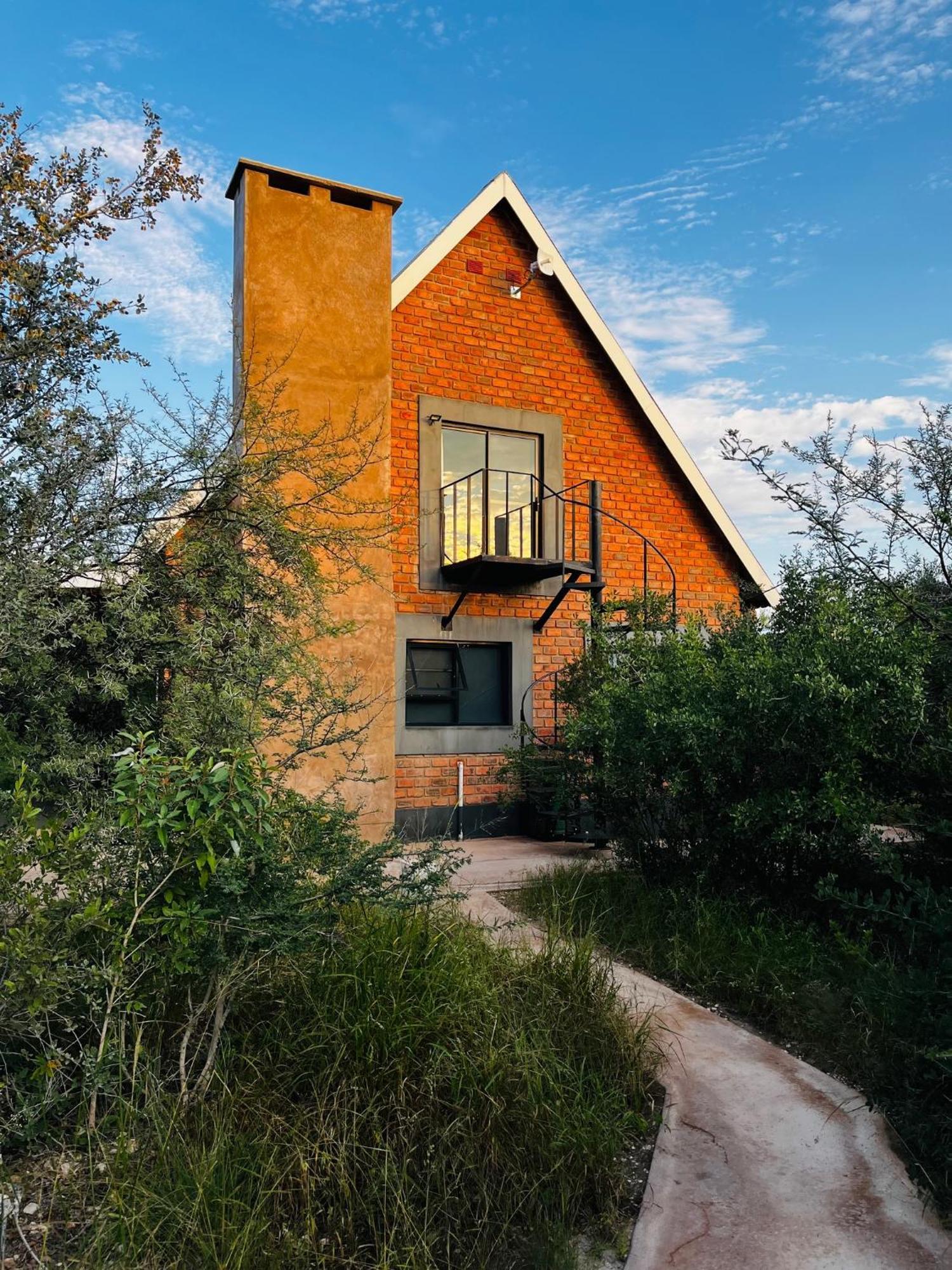 Olienhoff Guesthouse And Rest Camp Otavi Exterior photo