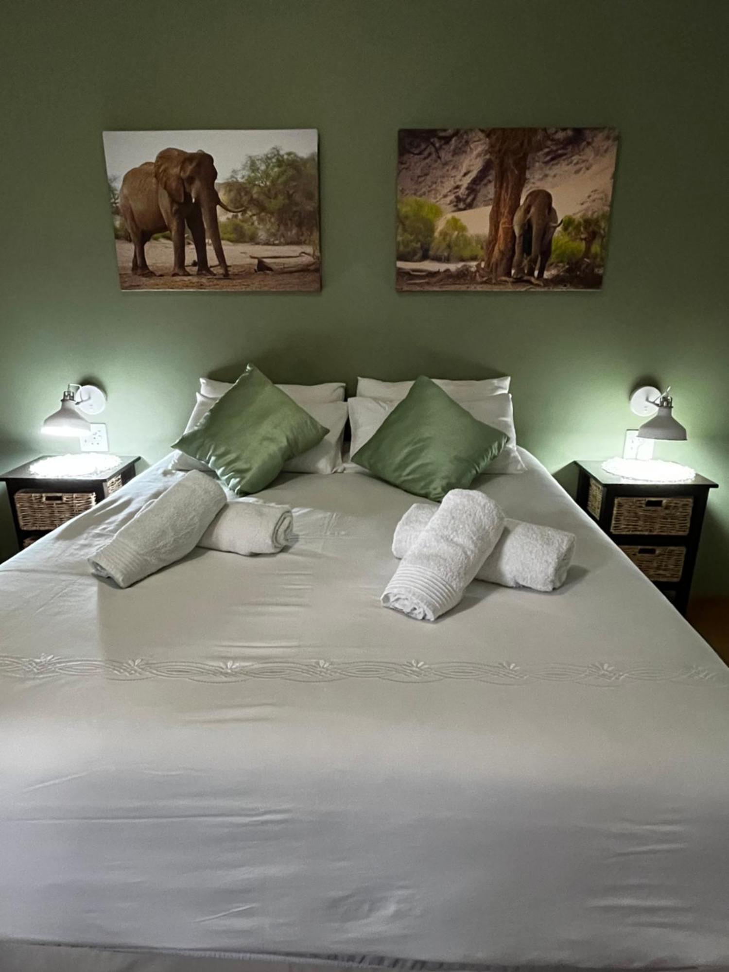 Olienhoff Guesthouse And Rest Camp Otavi Exterior photo